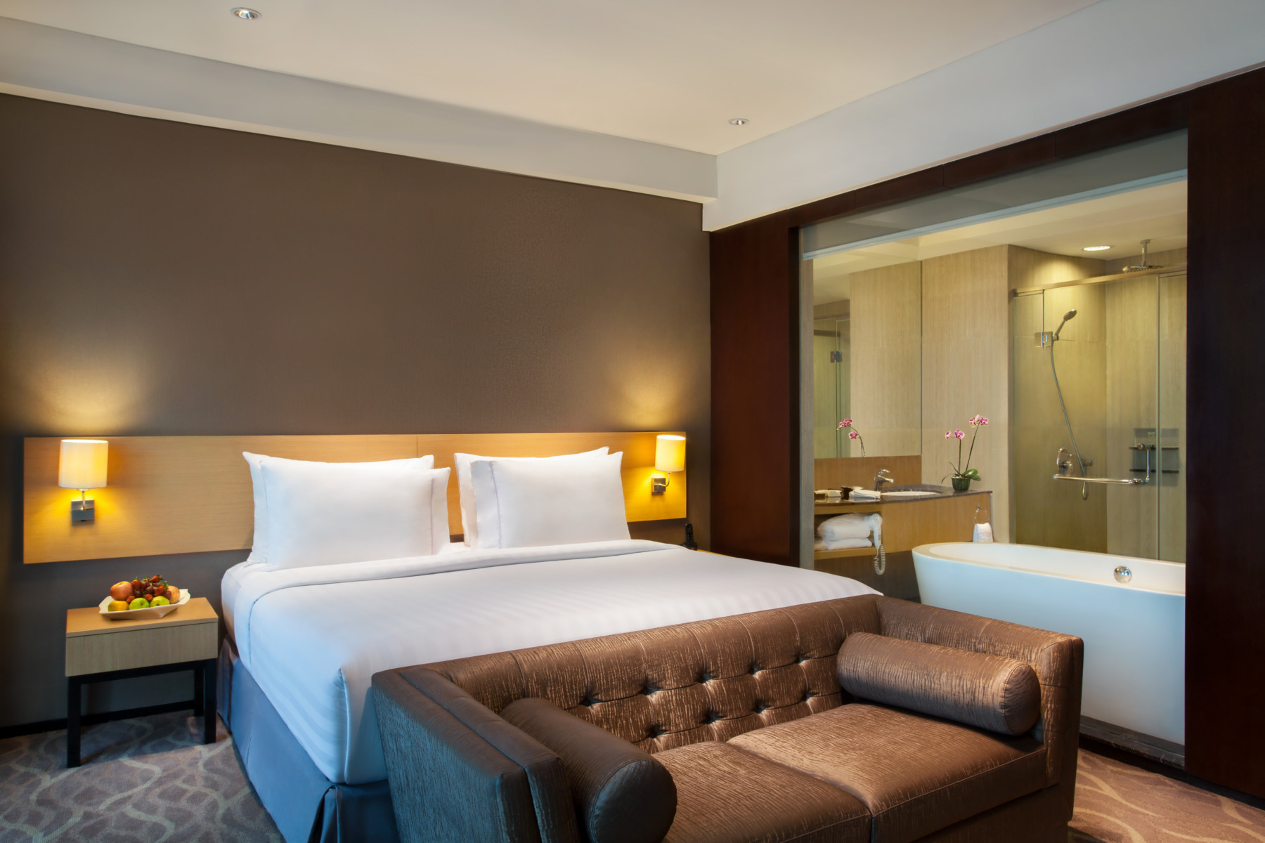 Rooms and Suites in Jakarta JS Luwansa Hotel Jakarta